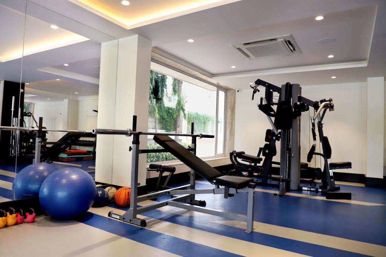 Quality Inn Patria Suites, Rajkot Eksteriør billede